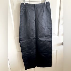 Long pencil skirt with slit!